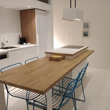 Fourteen Seasons House Apartment