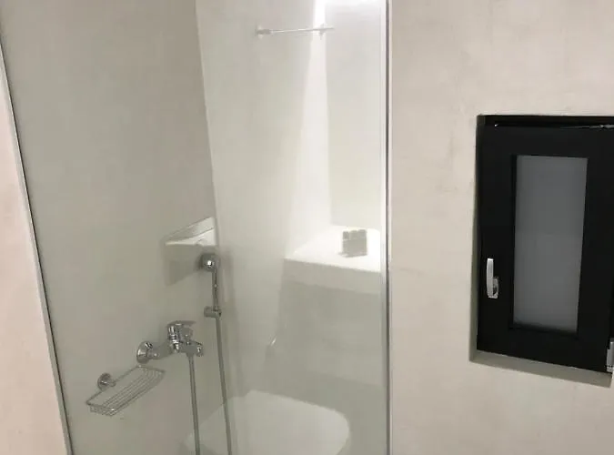 Fourteen Seasons House