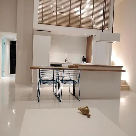 Fourteen Seasons House